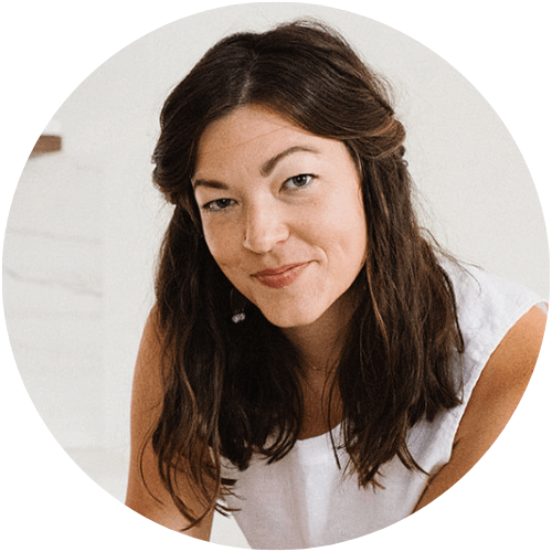2molly-mcconnell-ayurvedic-practitioner-circle-photo.png-1-.png 2molly-mcconnell-ayurvedic-practitioner-circle-photo.png-1-.png